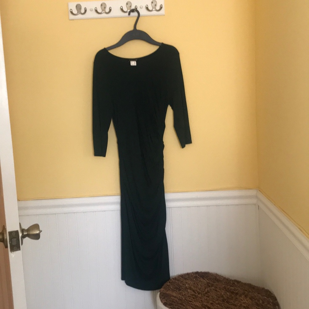 VENUS - Snug Fitting Body Con Forest Green Dress